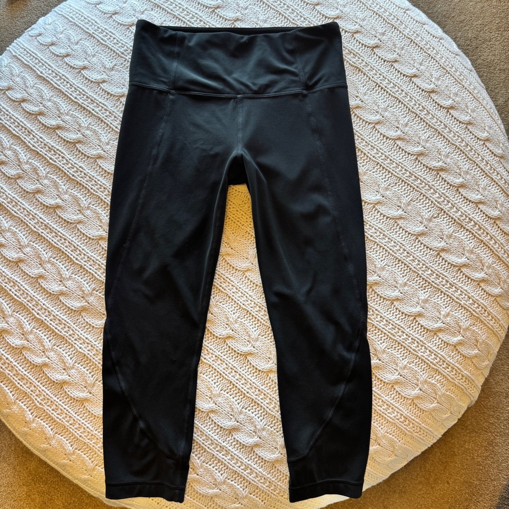 Athleta High Rise Crop - Picture 2 of 7